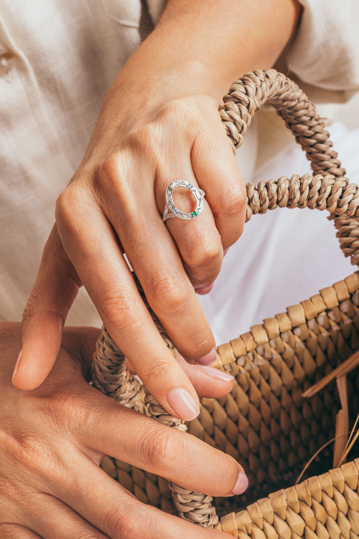 טבעת עיגול אבני לידה