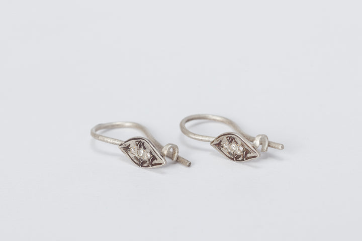 עגילי יהלומים קנה כסוף