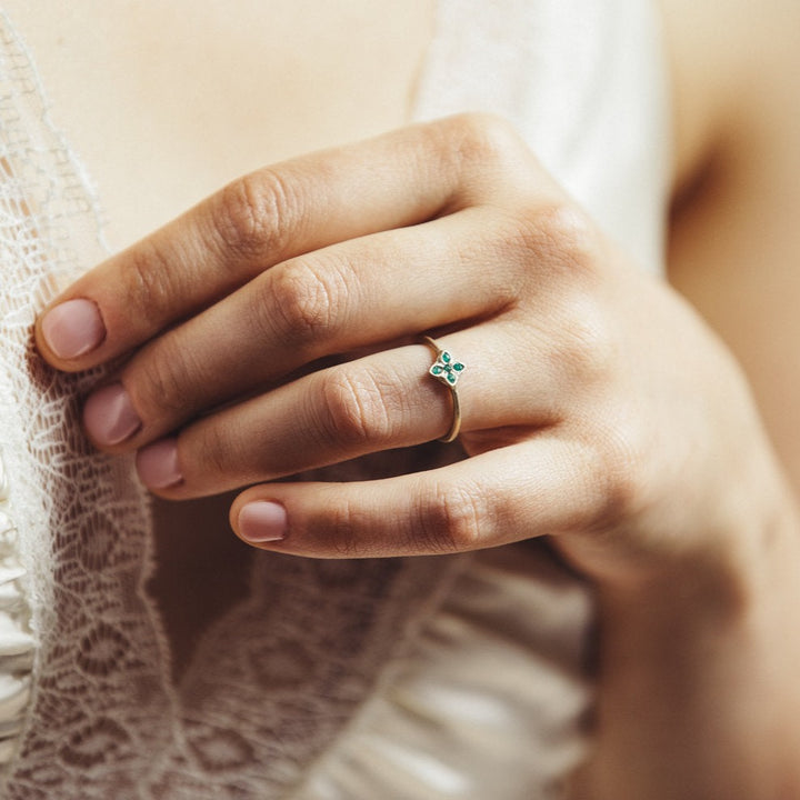 14k solid yellow gold Flower Emerald Engagement Ring, Natural Emerald May birthstone ring, Wedding Ring for Women