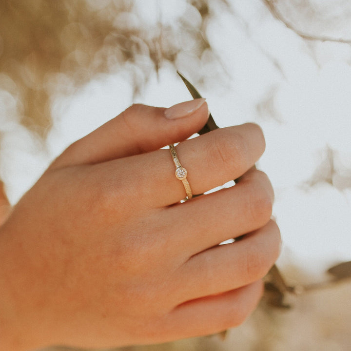 18K Solid Gold Olive Leaves Inspired Wedding Ring Set for Women and Men, 18k Gold Wedding Bands His and Hers, Matching Wedding Rings