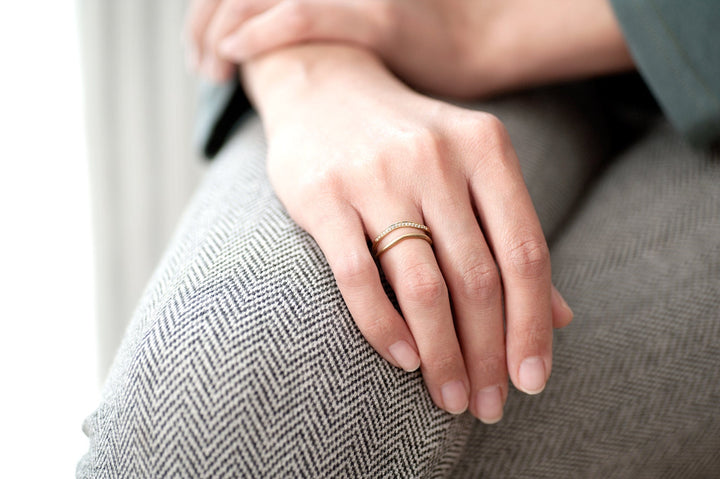 Unique Organic Wedding Ring, 18K Solid Gold Wedding Ring Sculptured By Hand.