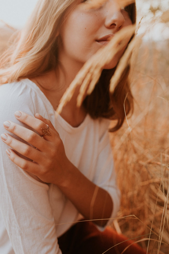 Nature-Inspired 14/18 Karat Solid Rose Gold Sculptured Branch Ring | Fine Gold Statement Ring | Women's Artistic and Romantic Large Rings