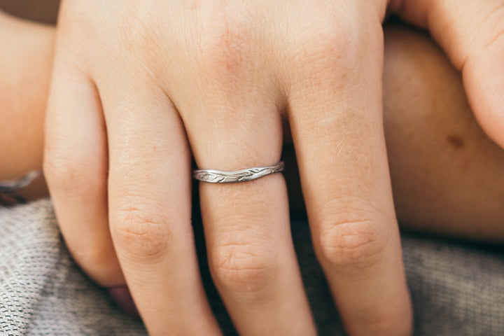 Engraved 14K white Gold Leaf Wedding Ring