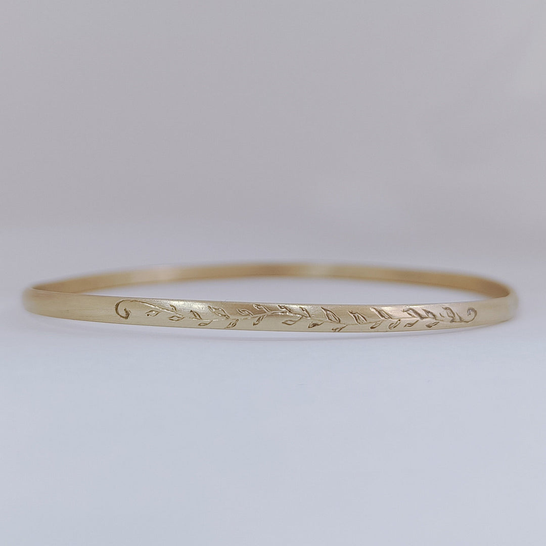 14K Solid Gold Leaf Engravings Womens Bangle, Design Moroccan bracelet, Gift for her
