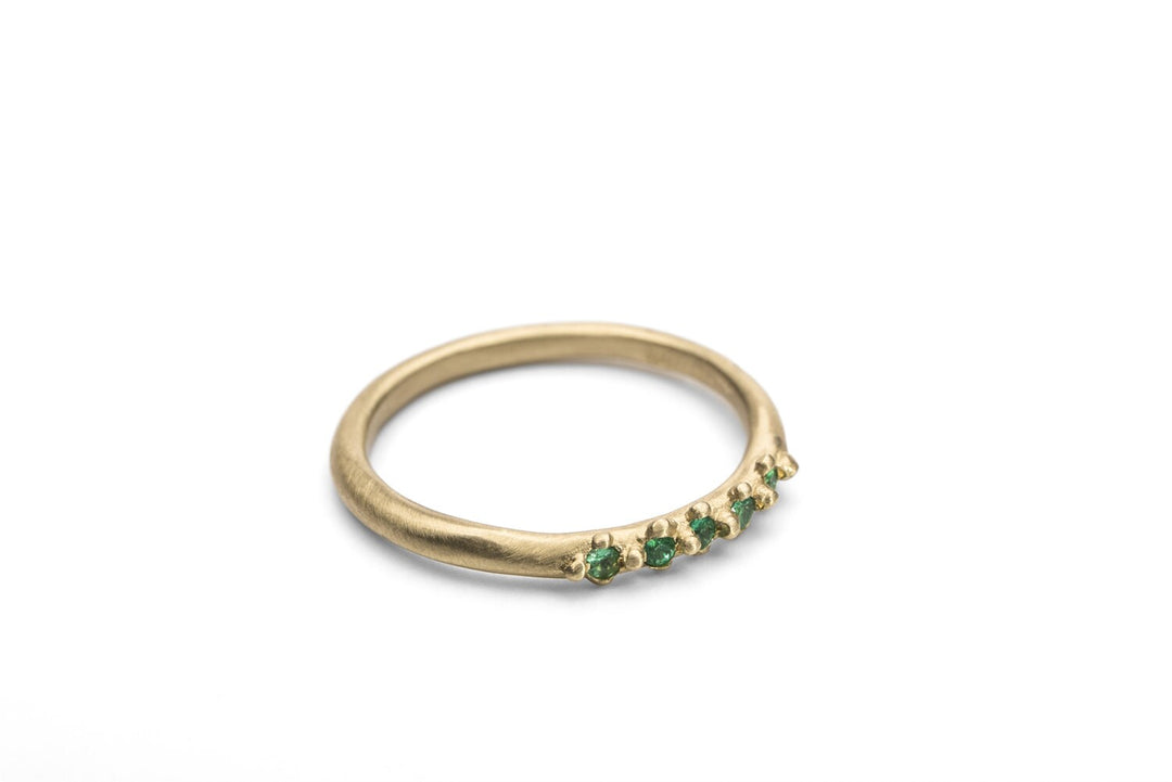 Natural Emerald Ring, Unique Handmade Gold Ring, 14k gold ring set with a natural emerald gem