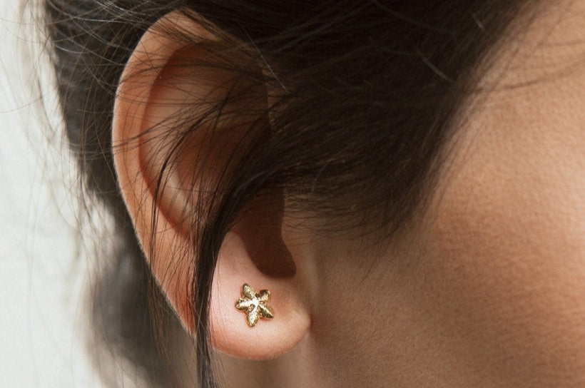 Minimalist Star Stud Earrings, 14K Solid Gold Star Earrings, Starfish Earrings, Gift for Xmas, Dainty Earrings For Women, Handmade Jewelry