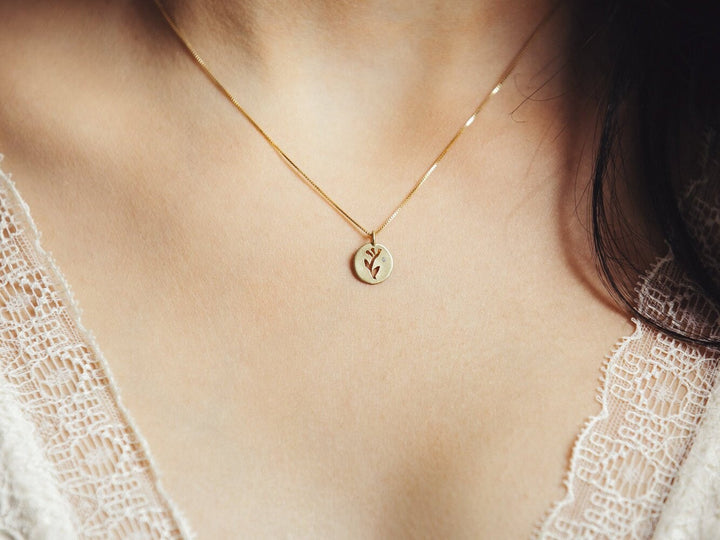 Dainty 14k Solid Gold and Diamond Flower Pendant Necklace | Real Gold Nature Inspired Minimalist Round Pendant Necklace