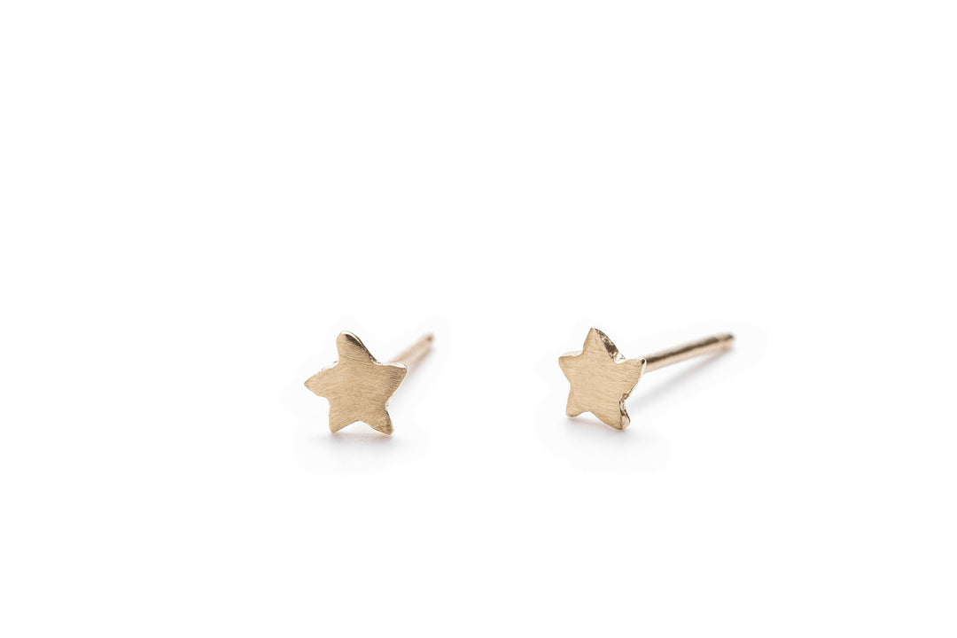 14K Gold Stars Tiny Stud Earrings for Women, Small Piercing Earrings, Solid Gold Second Hole Earrings