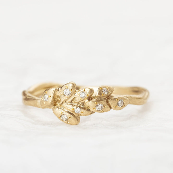 14K yellow Gold Leaf Diamonds Band, Nature Inspired Wedding Ring, Organic Wedding Band, Delicate Gold engagement Ring