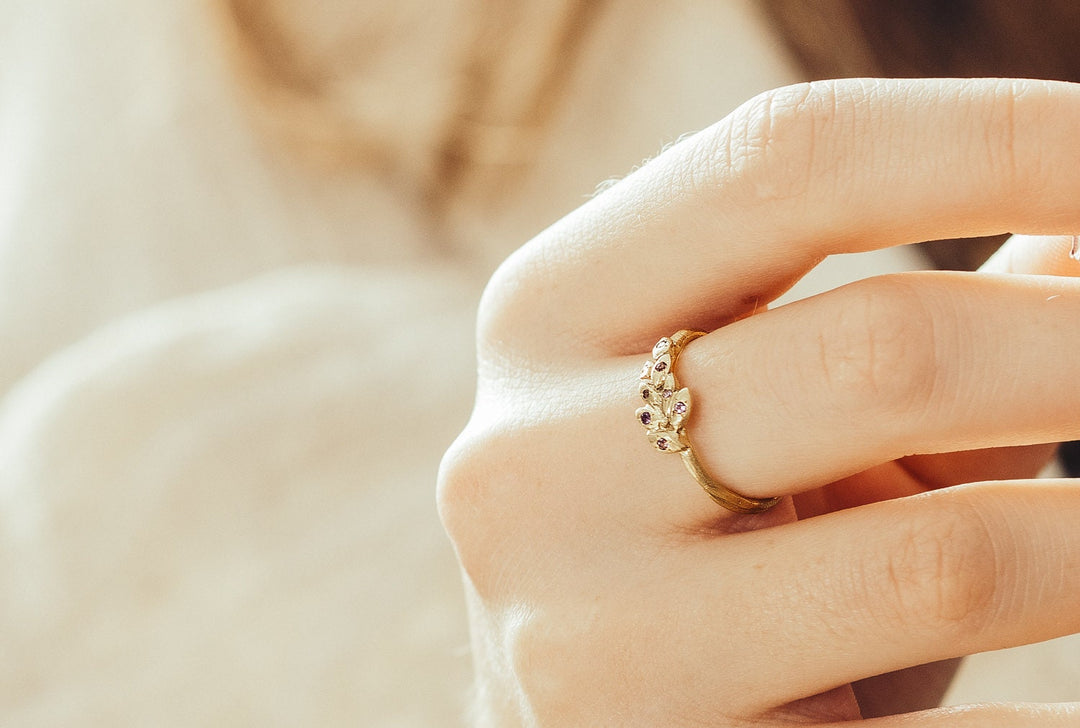 Lavender Flower and Amethyst Solid Gold Ring