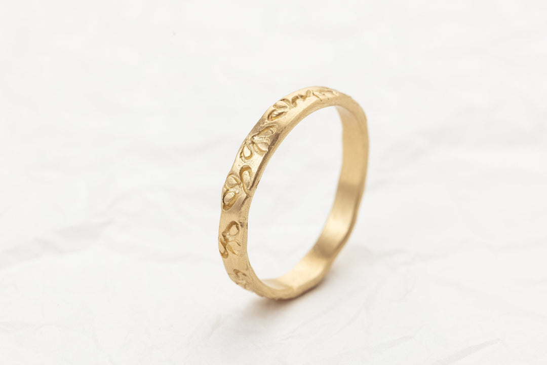 Yellow Gold Wedding Band Set, Nature Inspired Ring, Diamonds Floral Band For Her, Solid Gold His and Hers Bands, 14K Gold Wedding Rings