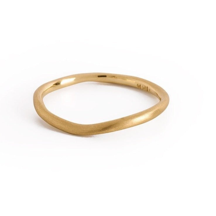 Unique Organic Wedding Ring, 18K Solid Gold Wedding Ring Sculptured By Hand.