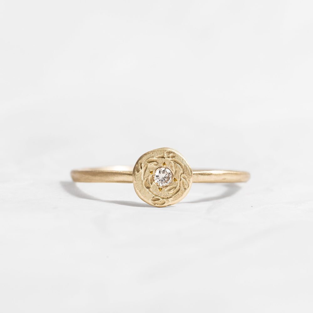 Dainty Gold Flower diamond Signet Ring, 14K Solid Gold Tiara Engraved Ring, Gemstone Engagement Ring